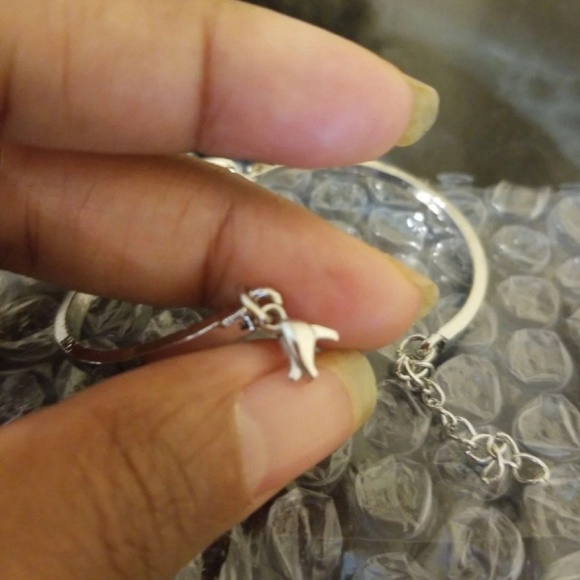 Jewelry Set - Picture 3 of 7